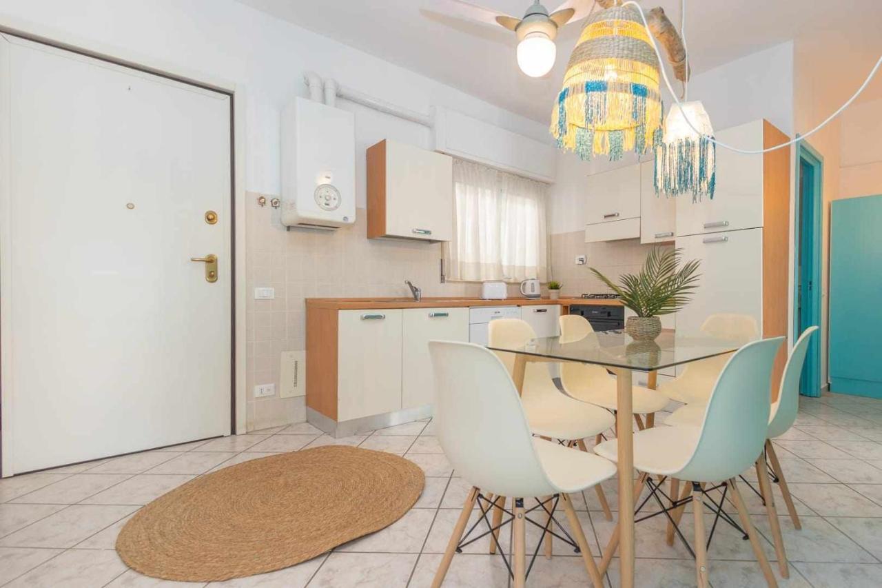 Apartment Turcheserivamare 30 Metri Dal Mare Imperia